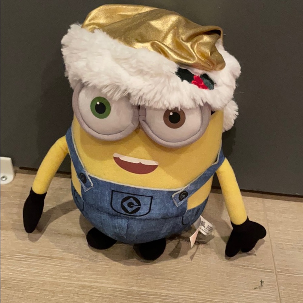 Minions in Christmas Hat